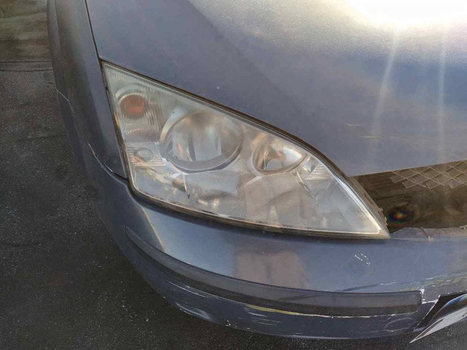 FORD Mondeo 3 generation (2000-2007) Front Right Headlight 25359041