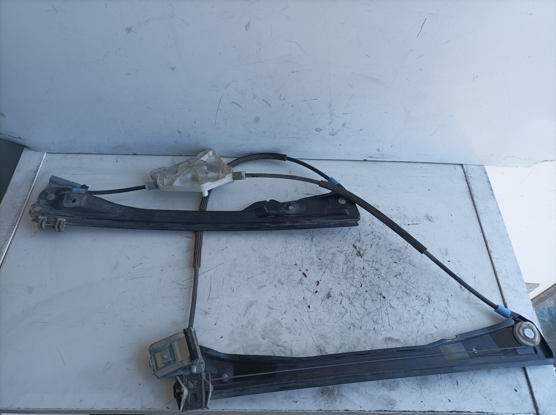 SEAT Cordoba 2 generation (1999-2009) Front Left Door Window Regulator 6L3837461 21280643