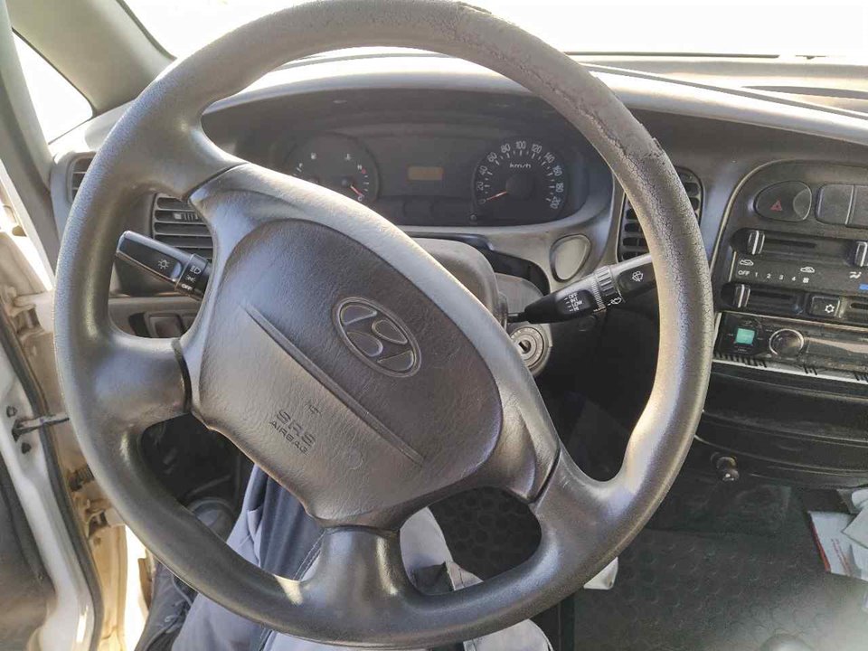 HYUNDAI H-1 Starex (1997-2007) Steering Wheel 25360595