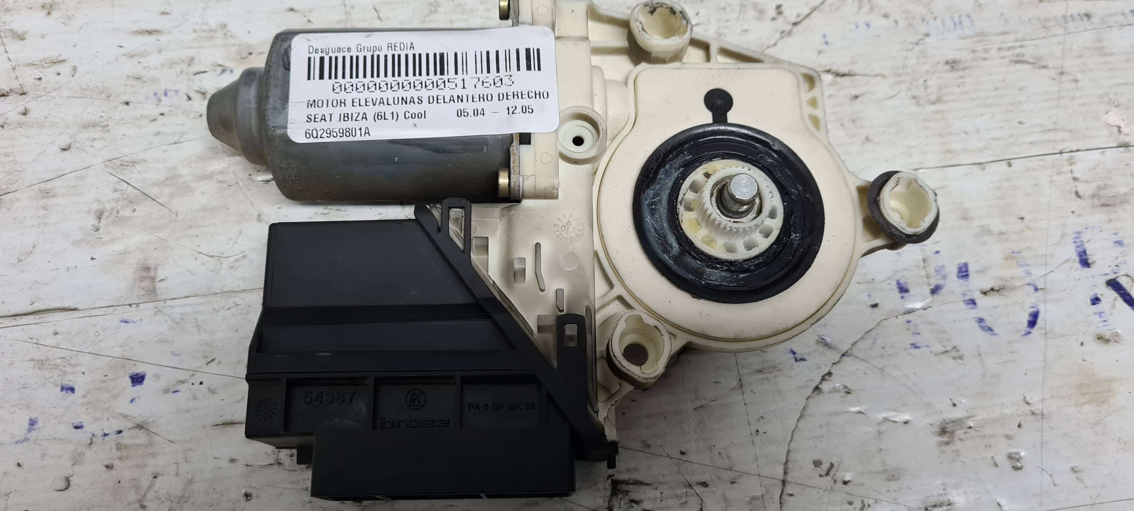 SEAT Cordoba 2 generation (1999-2009) Motor de control geam ușă dreapta față 6Q2959801A 21274677