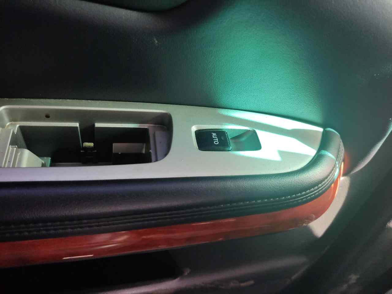 MINI 1 generation (2011-2015) Кнопка стеклоподъемника задней правой двери 25439049