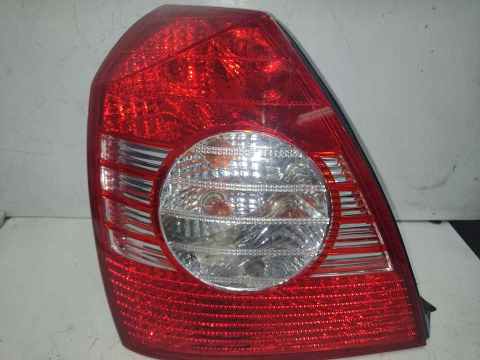 HYUNDAI Elantra XD (2000-2010) Rear Left Taillight 082211923L 21308600