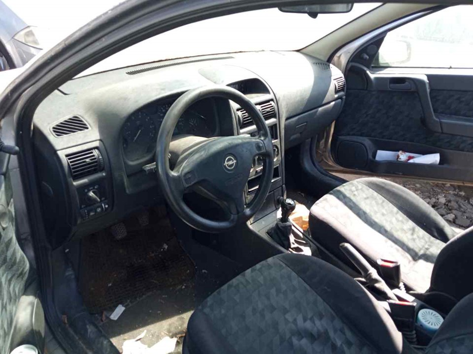 OPEL Astra H (2004-2014) Замок передней левой двери 90561151 27264870