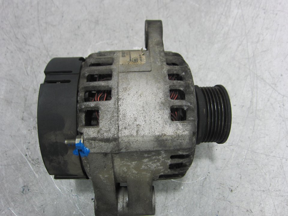 OPEL Zafira B (2005-2010) Alternator 93169028 23502875