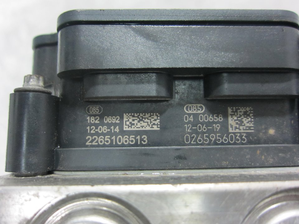 MERCEDES-BENZ Sprinter 2 generation (906) (2006-2018) ABS Pump 2265106513 24885468