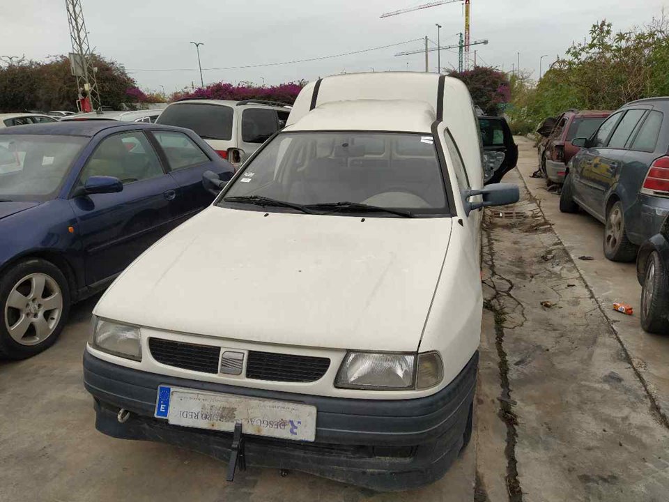 SEAT Inca 1 generation (1995-2000) Lunette arrière droite 25359616