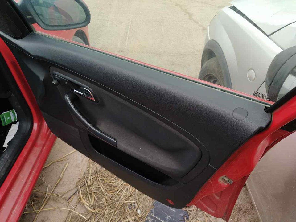 SEAT Ibiza 3 generation (2002-2008) Lève-vitre de porte avant droite 25335910