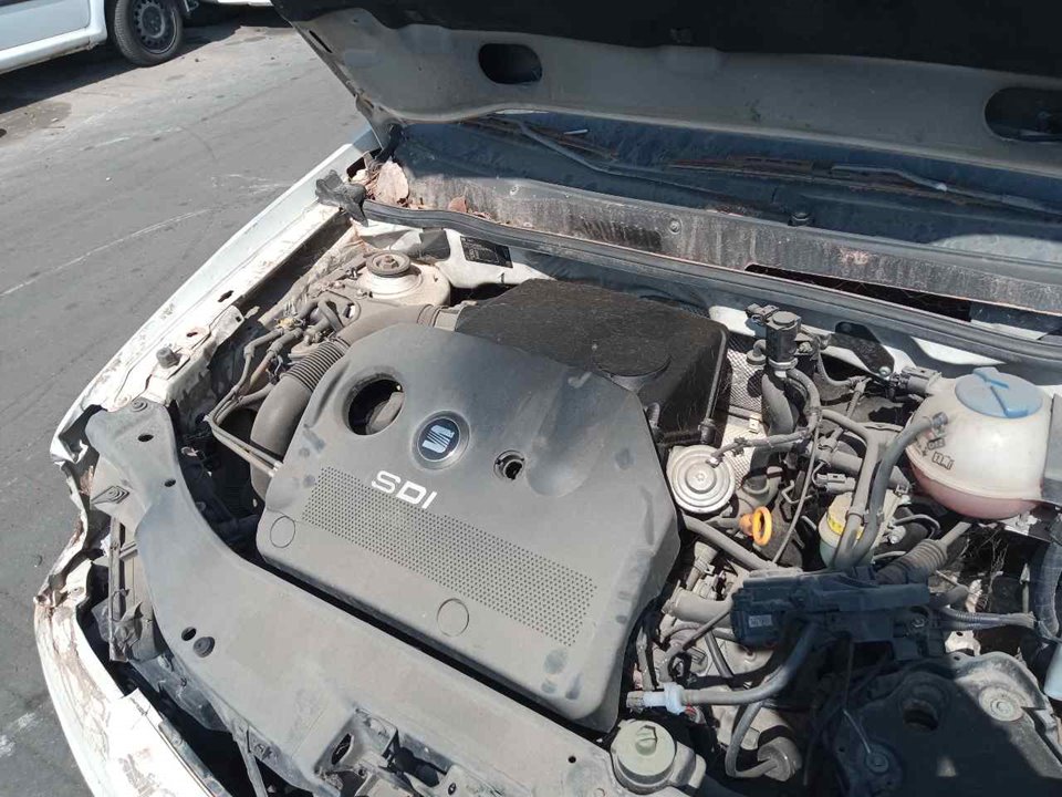 VOLKSWAGEN Passat Variant 1 generation (2010-2024) Engine AKU 25417371