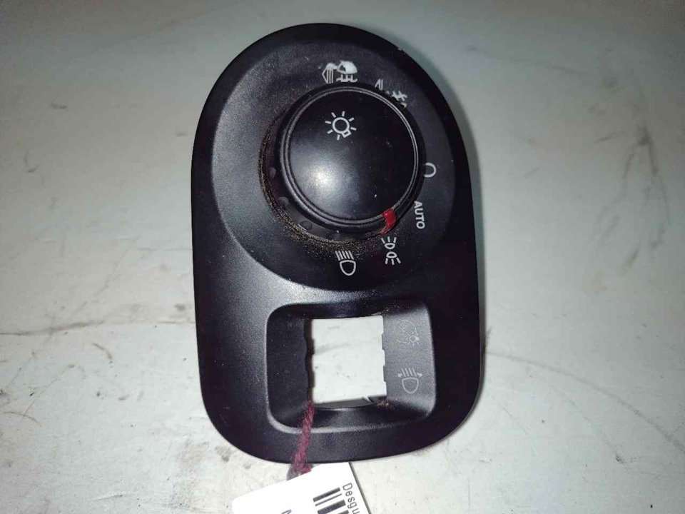 SEAT Toledo 3 generation (2004-2010) Headlight Switch Control Unit 5P1941431CB 20360723