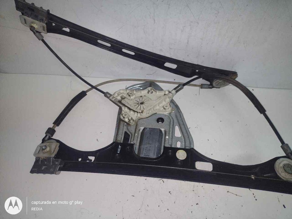 MITSUBISHI C-Class W203/S203/CL203 (2000-2008) Front Left Door Window Regulator A2037201746 21290853