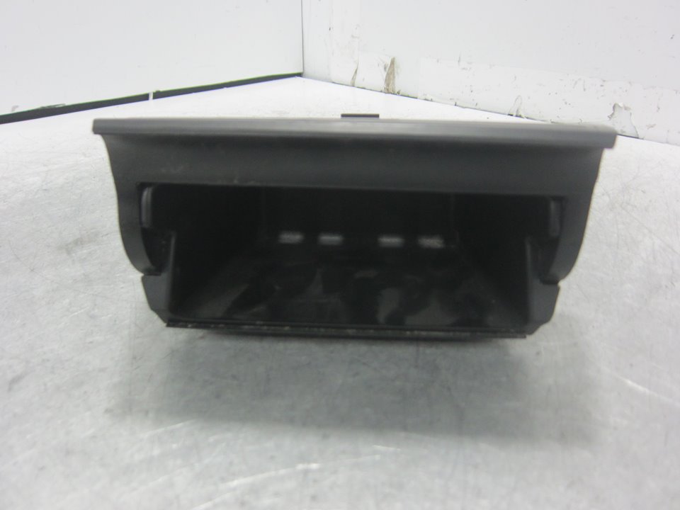 SEAT Leon 3 generation (2012-2020) Ashtray 5F1863077A 25569437