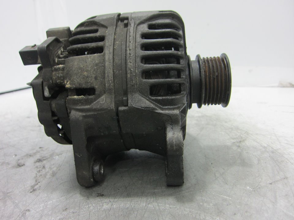 SEAT Cordoba 1 generation (1993-2003) Alternator 037903025M 24964064