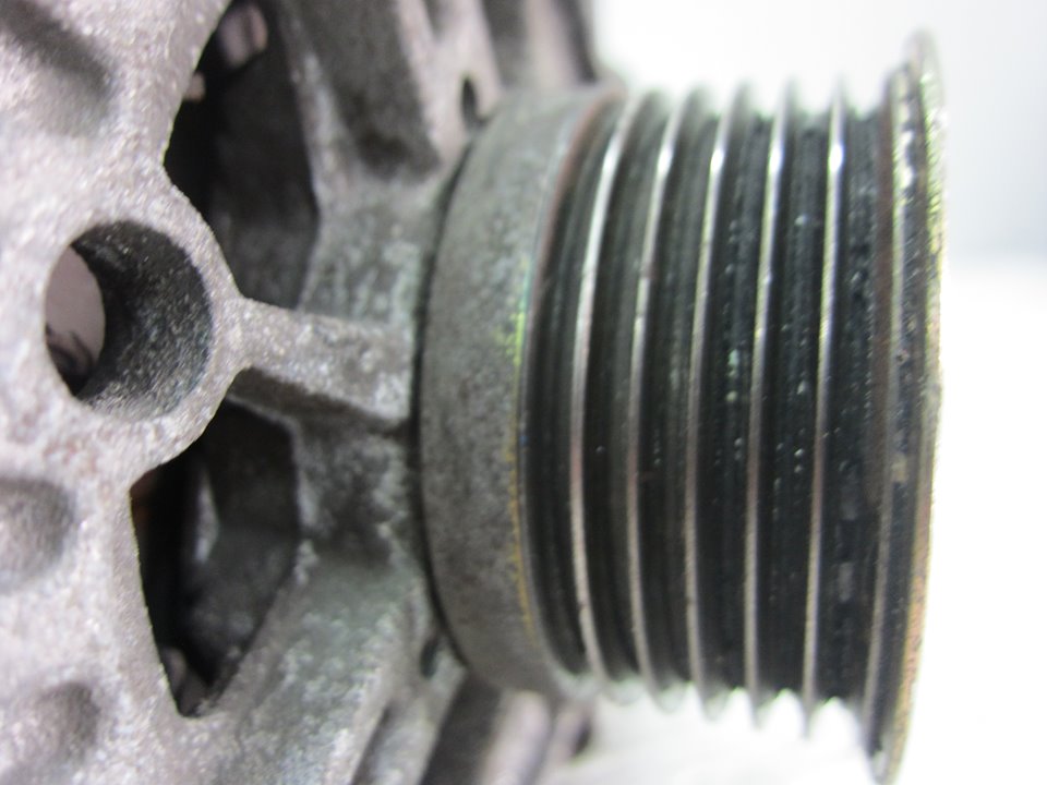 TOYOTA Alternator 9646476280 25609193