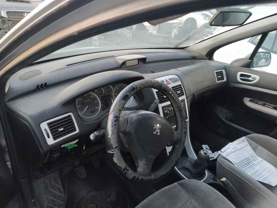 TOYOTA 1 generation (2008-2015) Front Left Seatbelt 25362232