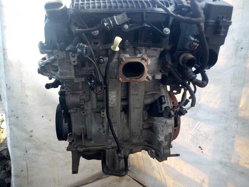 PEUGEOT 208 Peugeot 208 (2012-2015) Engine HM05 24881066 - Used parts ...