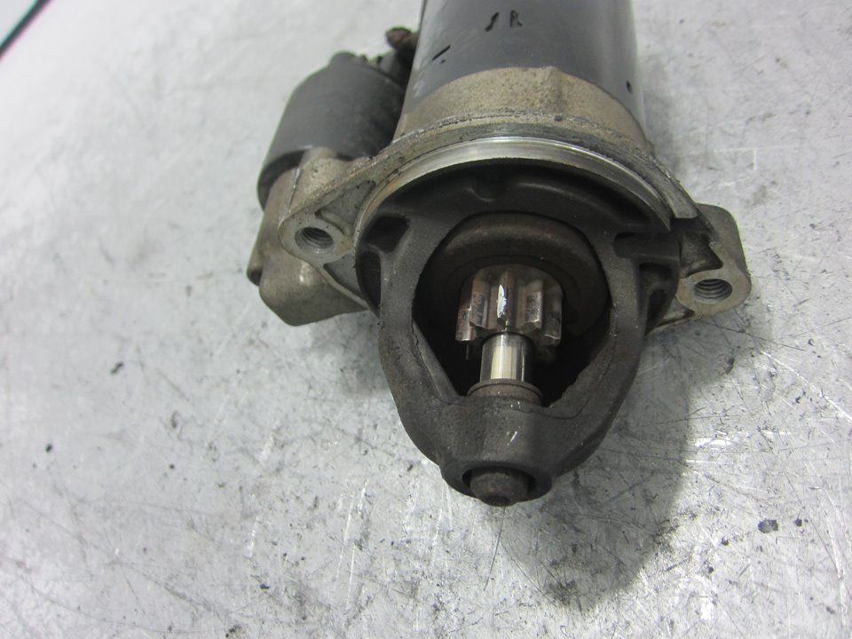 VOLKSWAGEN C-Class W202/S202 (1993-2001) Starteris 0041516901 24816347