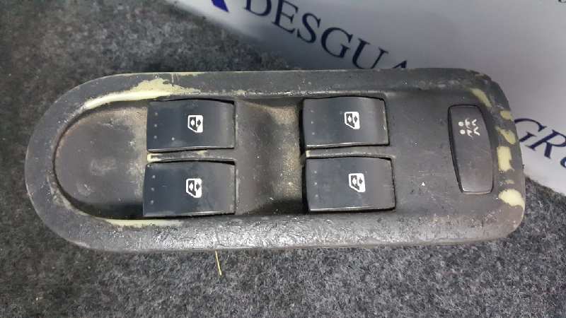 RENAULT Megane 2 generation (2002-2012) Front Left Door Window Switch 025330 21272287