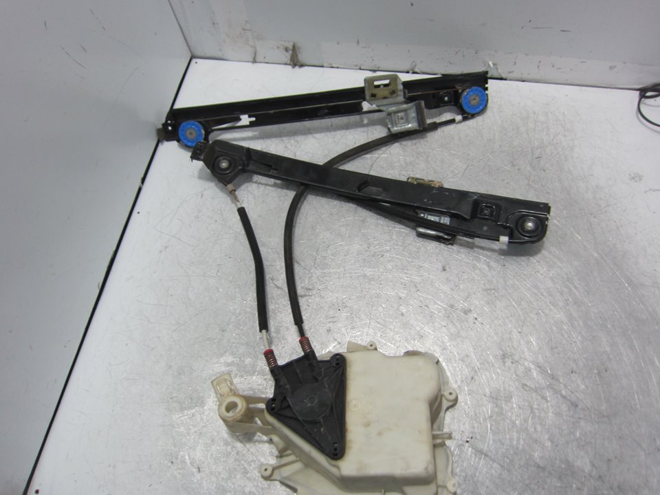 SEAT Toledo 3 generation (2004-2010) Front Right Door Window Regulator 1K0959792M 24935329