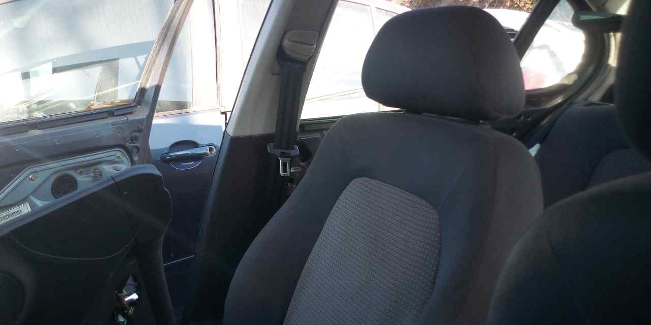 SEAT Toledo 2 generation (1999-2006) Priekinis dešinys saugos diržas 25440513