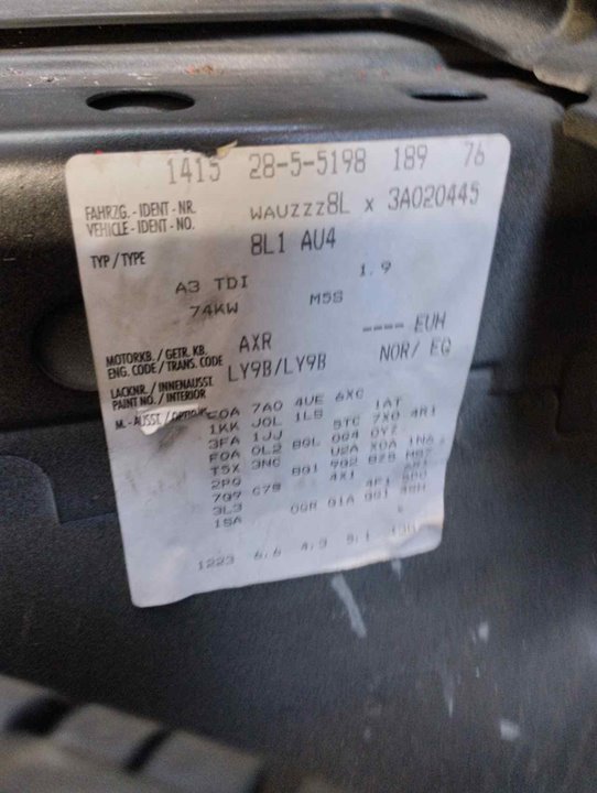 CHEVROLET A3 8L (1996-2003) Gaisa kondicionētāja trubas 1J1820743M 25088785