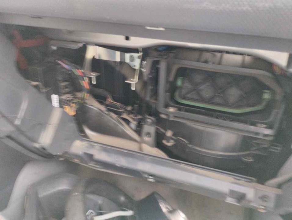 VOLKSWAGEN Caddy 3 generation (2004-2015) Motor încălzitor interior 25329165