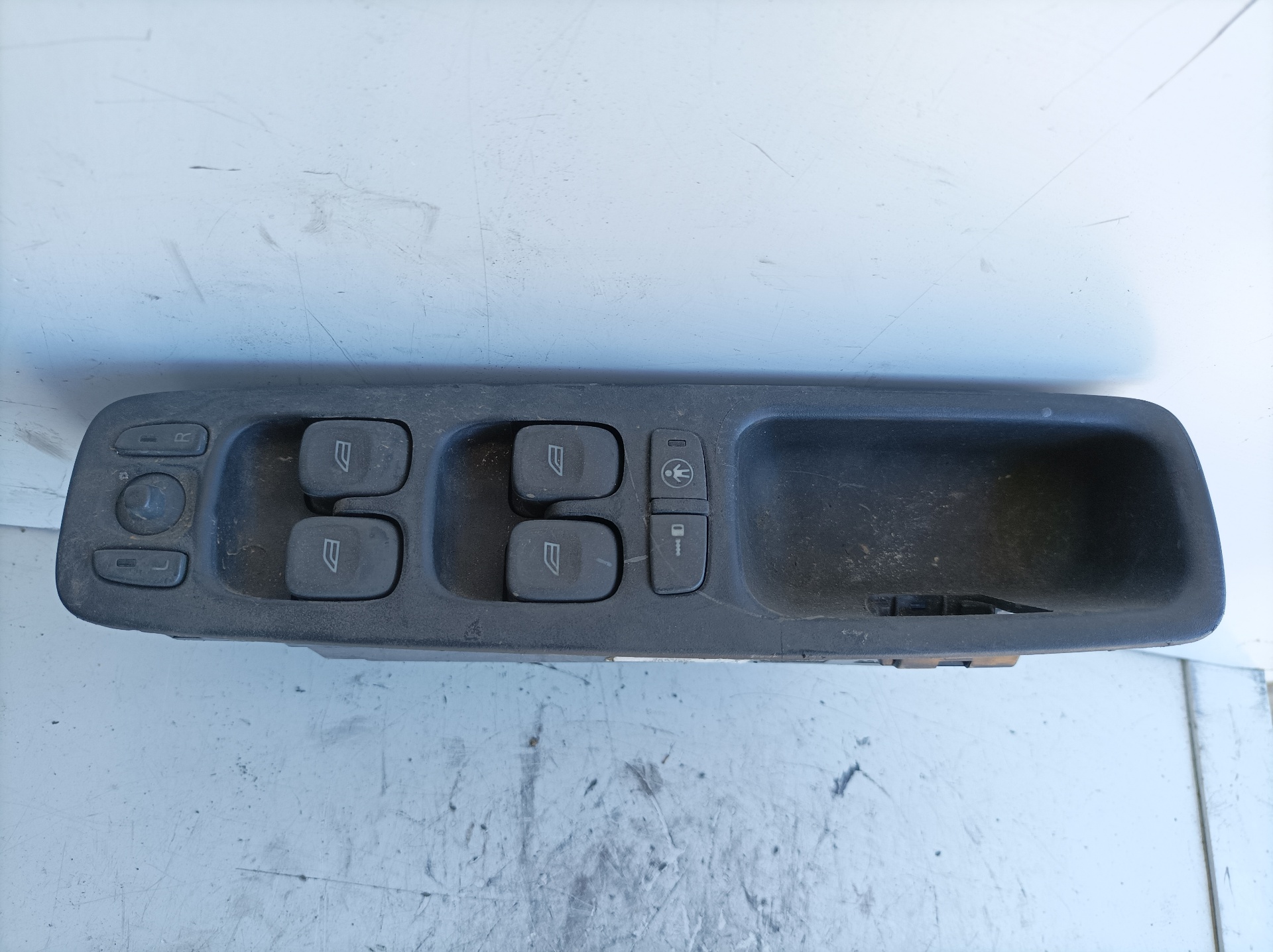 VOLVO S80 1 generation (1998-2006) Front Left Door Window Switch 8622039 21281451