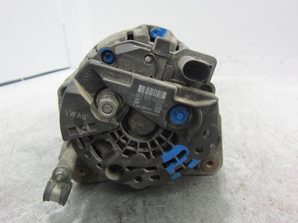 VOLKSWAGEN Polo 4 generation (2001-2009) Alternator 037903025M 24887479