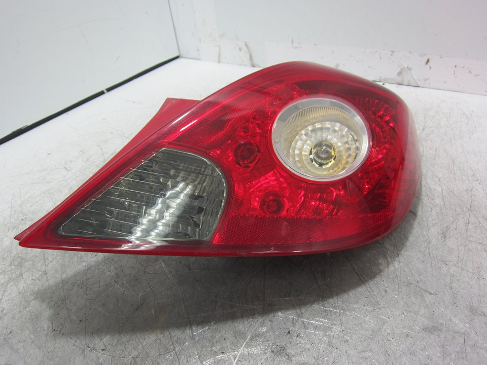 OPEL Corsa D (2006-2020) Rear Right Taillight Lamp 13186351 24925760