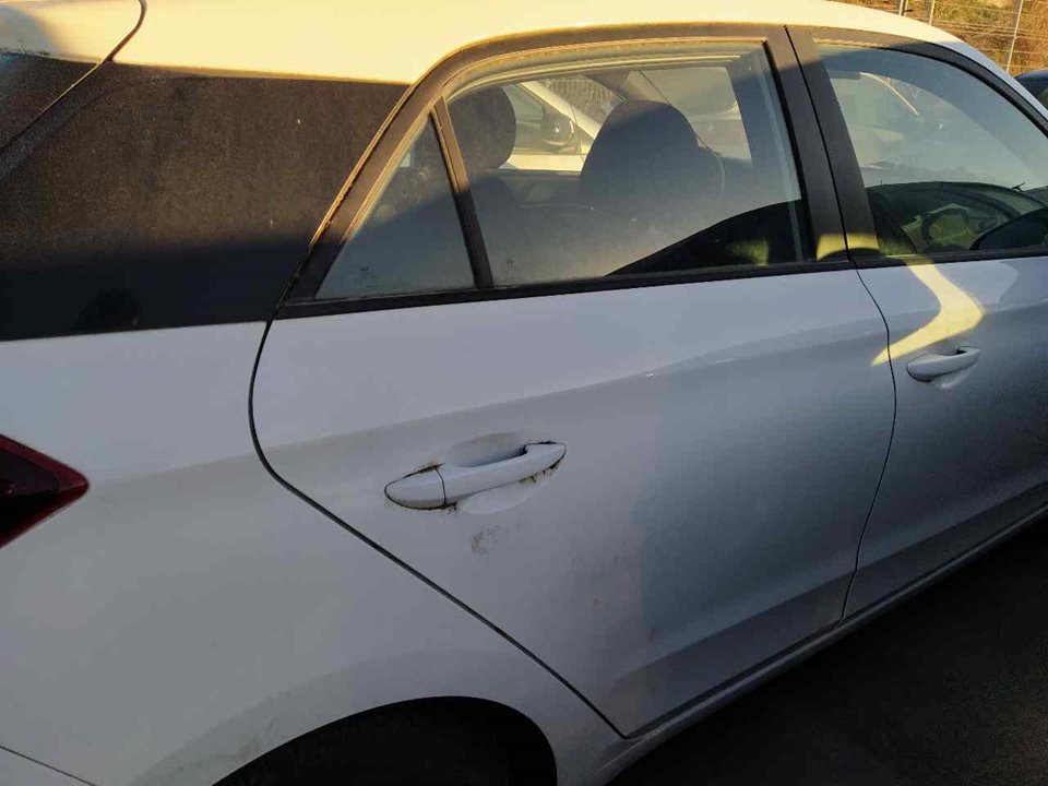 HYUNDAI i20 IB (2 generation) (2014-2020) Labās aizmugurējās durvis 25360372