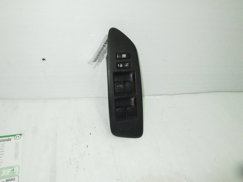TOYOTA Auris 1 generation (2006-2012) Front Left Door Window Switch 7423202550 24957488