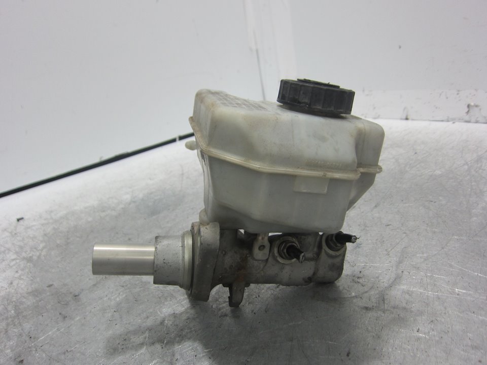 VOLKSWAGEN Passat B6 (2005-2010) Brake Cylinder 3C1611301 25757819