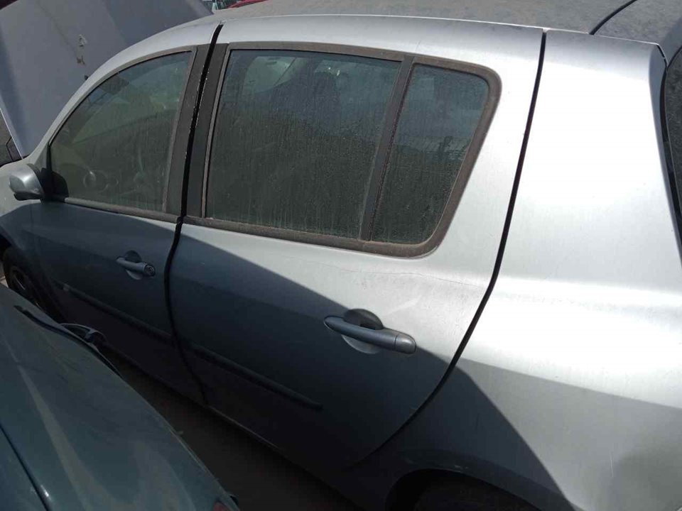 RENAULT Clio 3 generation (2005-2012) Galinės kairės durys 7751476191 25756153
