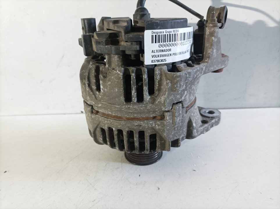 VOLKSWAGEN Polo 3 generation (1994-2002) Alternator 037903025M 21288975