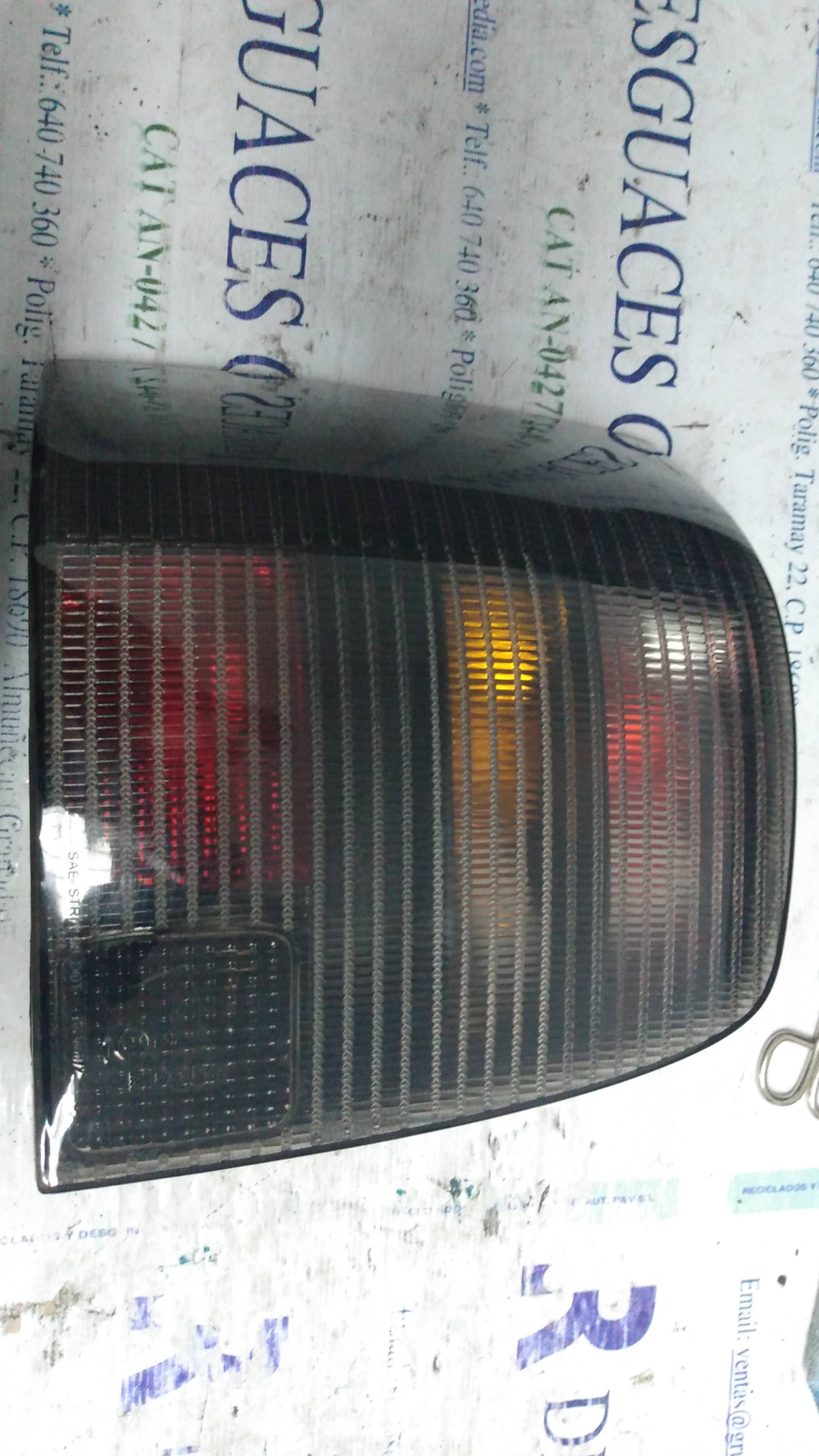 VOLKSWAGEN Passat B5 (1996-2005) Rear Left Taillight 3B9945257 21272707