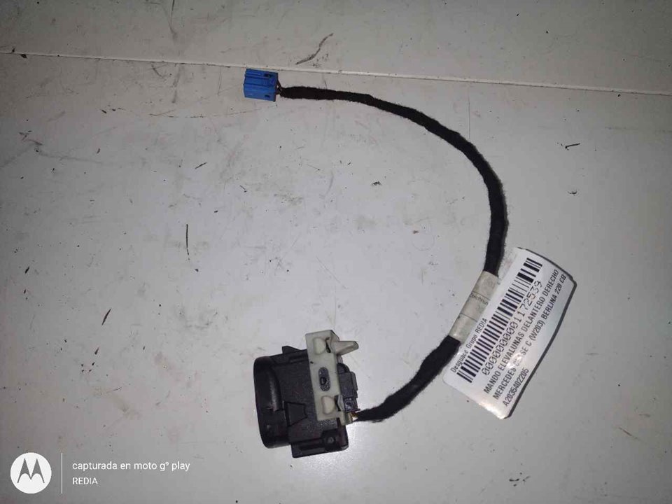 MERCEDES-BENZ C-Class W203/S203/CL203 (2000-2008) Front Right Door Window Switch A2035402205 21293294