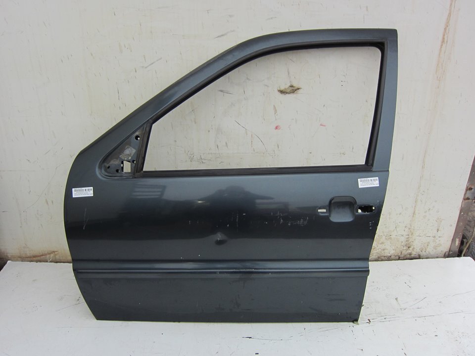 VOLKSWAGEN Polo 3 generation (1994-2002) Porte avant gauche 24961633