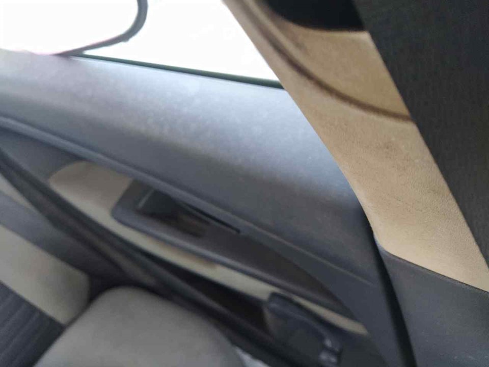 FIAT Punto 3 generation (2005-2020) Aizmugurējo kreiso durvju moldings 25337275