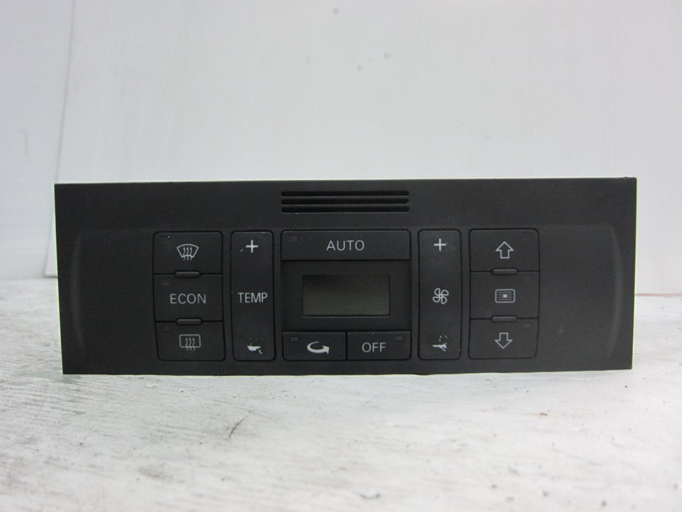 AUDI A2 8Z (1999-2005) Klimato kontrolės (klimos) valdymas 8Z0820043D 25088324