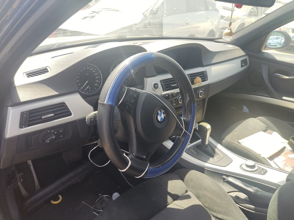 BMW 3 Series E90/E91/E92/E93 (2004-2013) Galinės dešinės durys 24952594