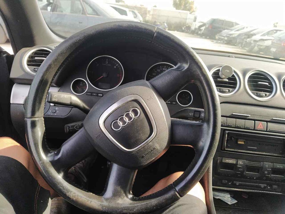 AUDI A4 B7/8E (2004-2008) Ratt 25328130