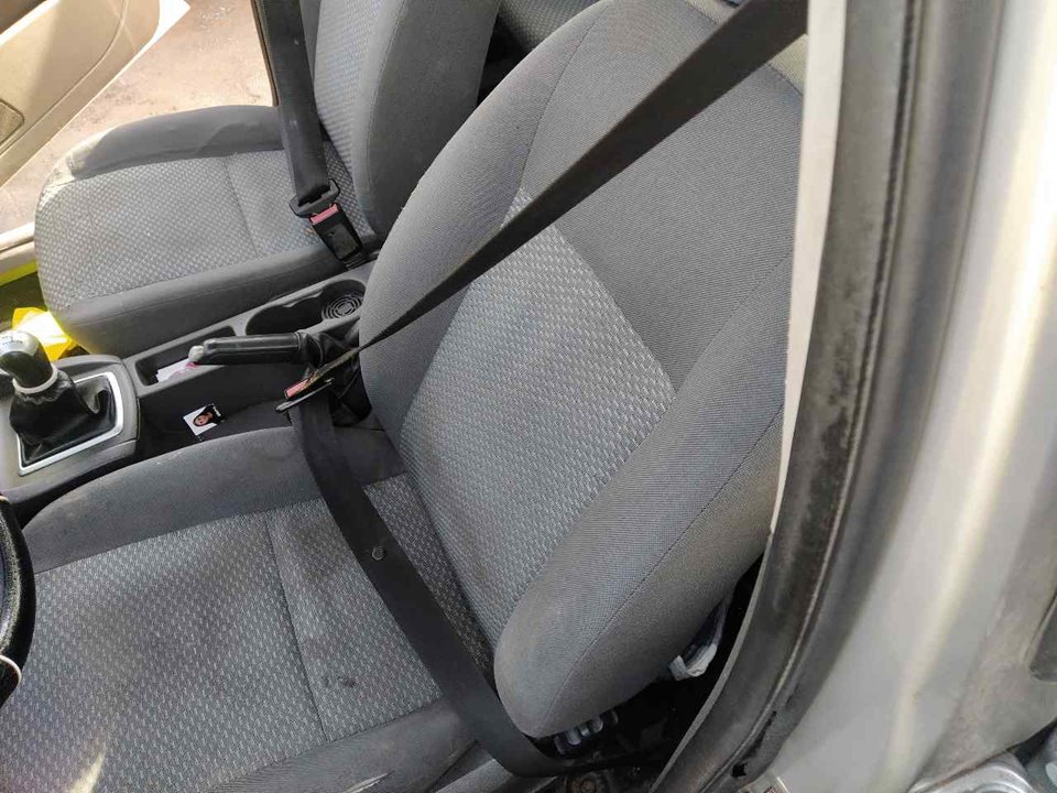 FORD Focus 2 generation (2004-2011) Front Left Seatbelt 25369064