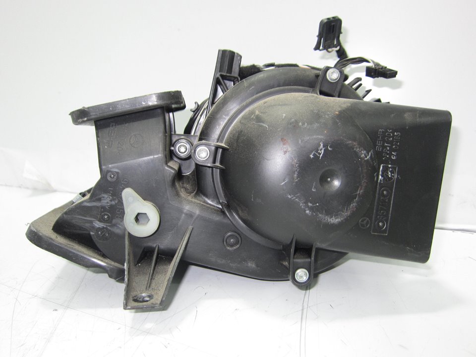 MERCEDES-BENZ M-Class W163 (1997-2005) Motor încălzitor interior A1638300308 20618539