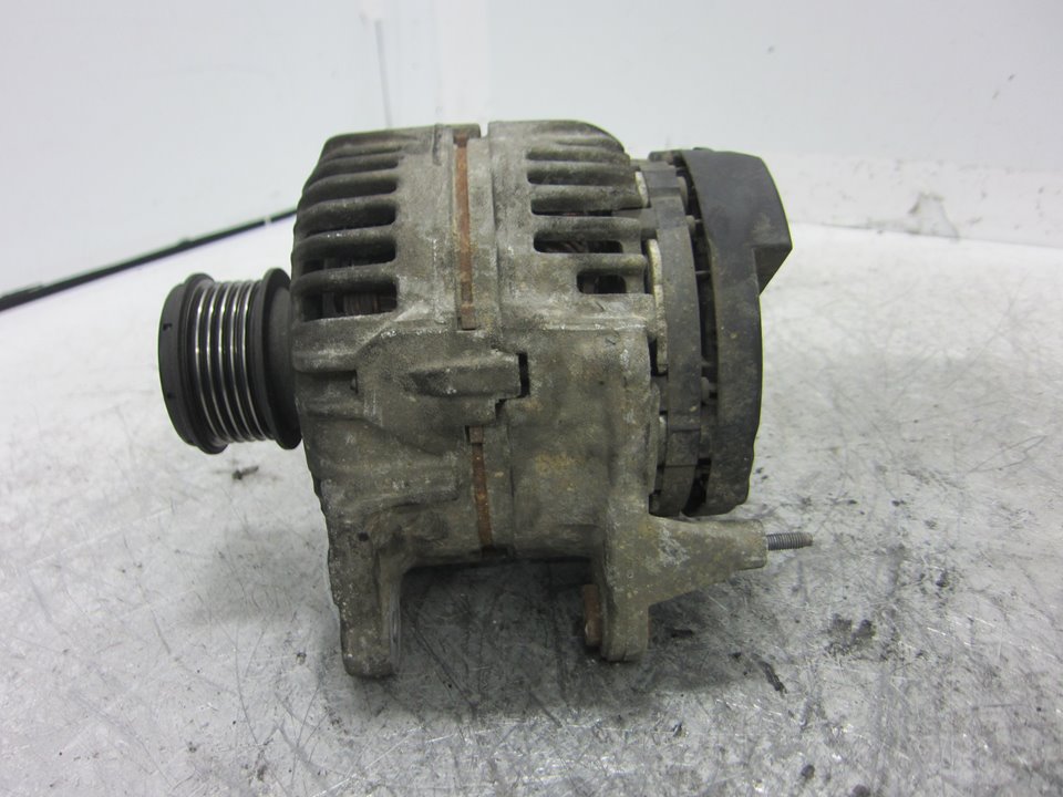 VAUXHALL Golf 5 generation (2003-2009) Alternator 0124325130 25088652