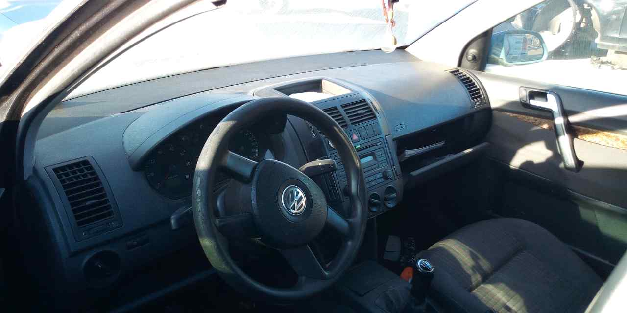 VOLKSWAGEN Polo 4 generation (2001-2009) Бардачок 6Q1857097AD71N 24957667