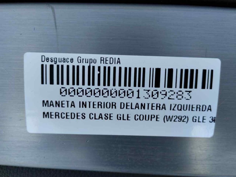 MERCEDES-BENZ GLE W166 (2015-2018) Priekinių kairių durų vidinis rankenos rėmelis 24889309