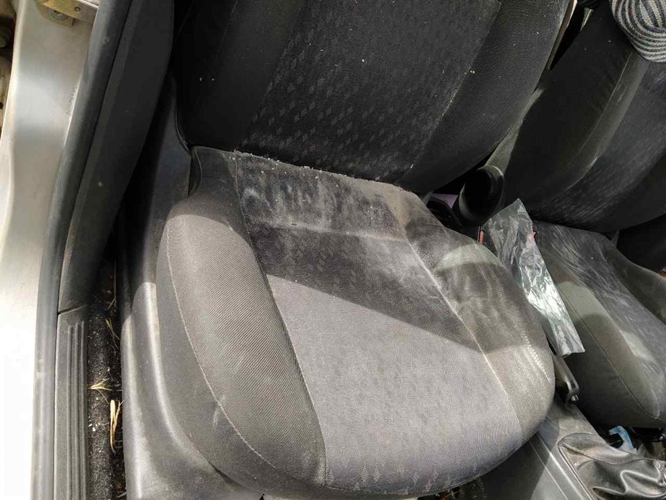 PEUGEOT Focus 1 generation (1998-2010) Front Right Seat 25343451