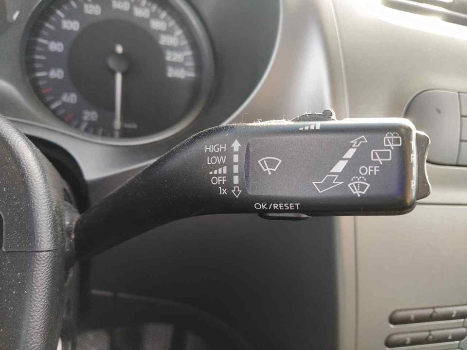SEAT Leon 2 generation (2005-2012) Indicator Wiper Stalk Switch 25375187
