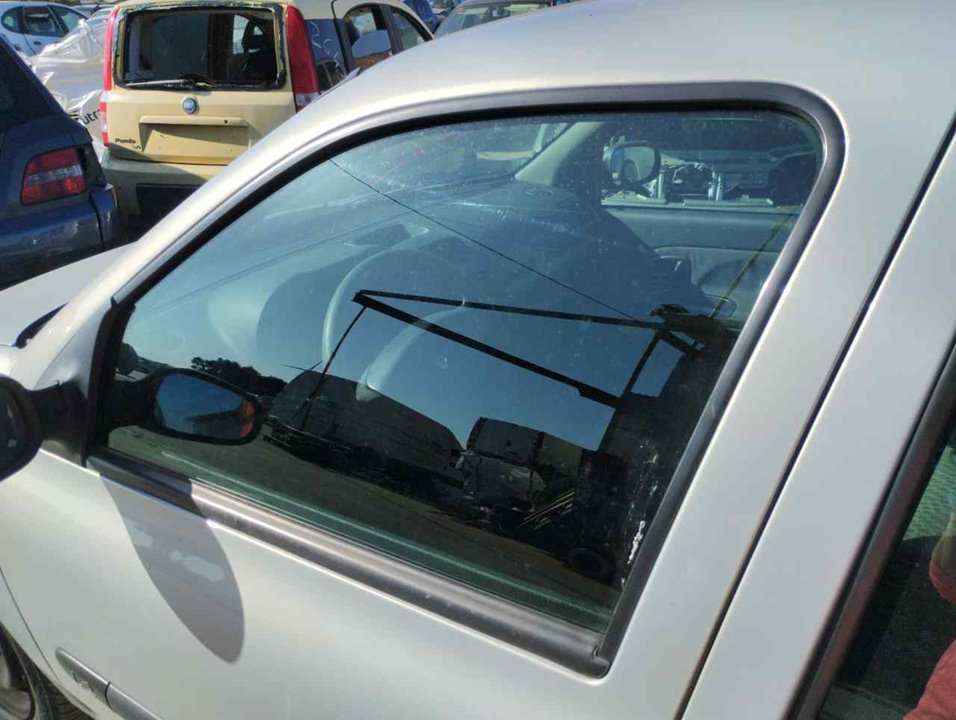 RENAULT Clio 3 generation (2005-2012) Преден ляв прозорец 43R00016 25330464