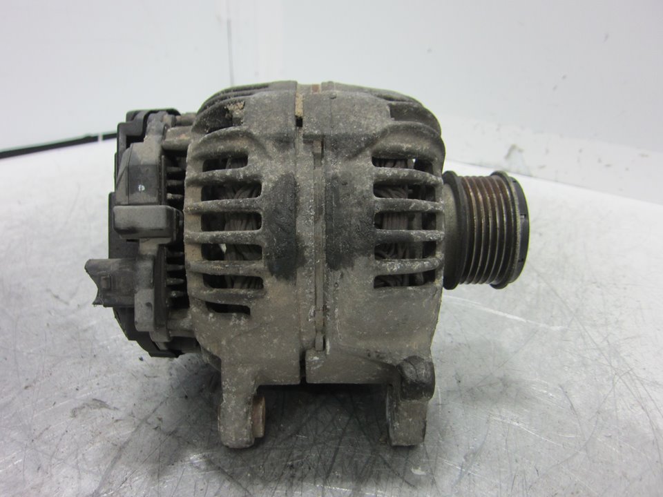 DODGE Touran 1 generation (2003-2015) Generatorius 06F903023F 25381829