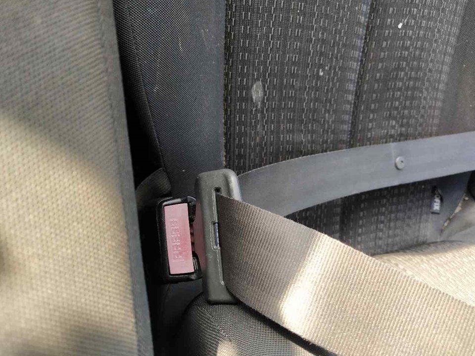 RENAULT Megane 2 generation (2002-2012) Front Right Seat Buckle 25359132